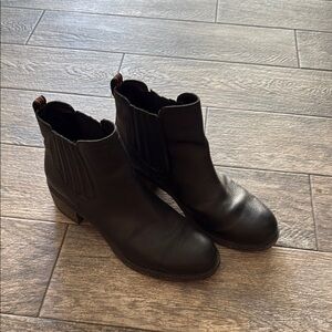 Aetrex Black Leather Ankle Boots 10.5-11